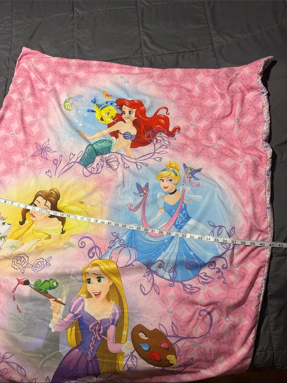 Disney Princess Pink Kids Bedding Throw - Rapunzel, Ariel, Belle & Cind
